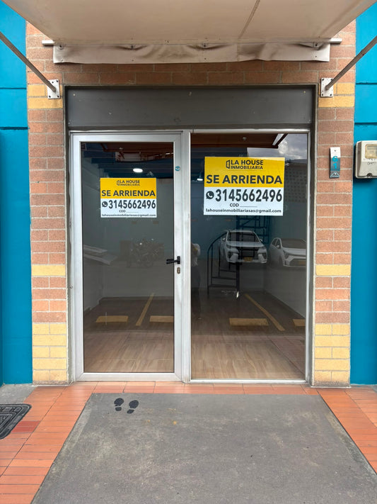 Se Arrienda Local Comercial Mall Complex Ditaires.
