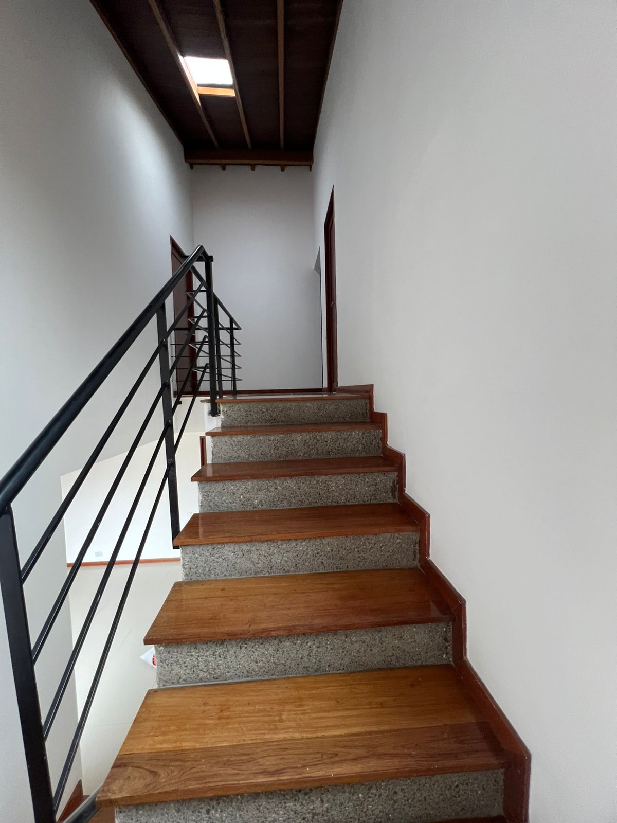 Casa en Arriendo en Envigado Sector Benedictinos.