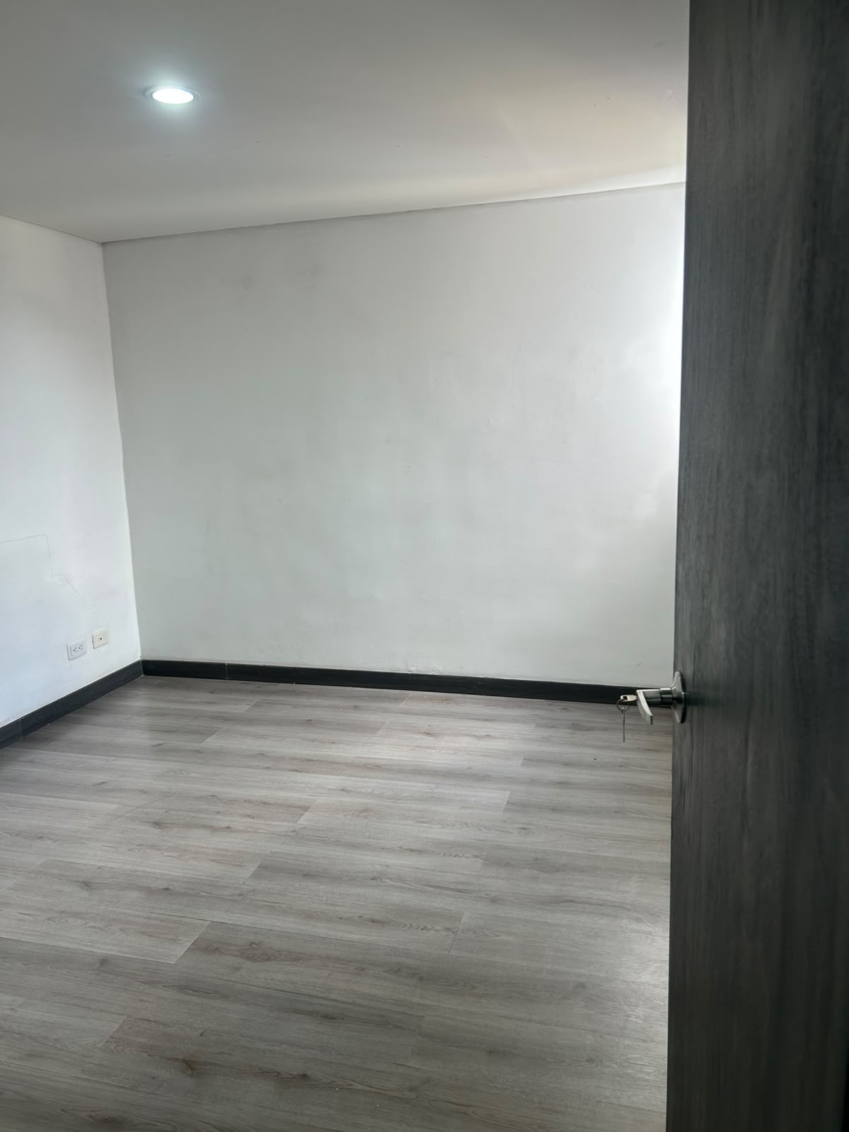 Se arrienda Apartamento Sector Ferreria La Estrella.