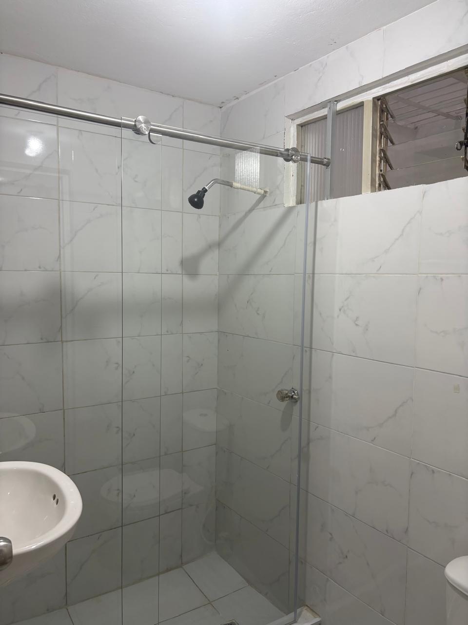 Se Arrienda Casa Unifamiliar Sector Villa lia Itagui.
