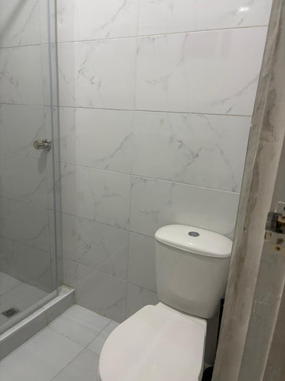 Se Arrienda Casa Unifamiliar Sector Villa lia Itagui.